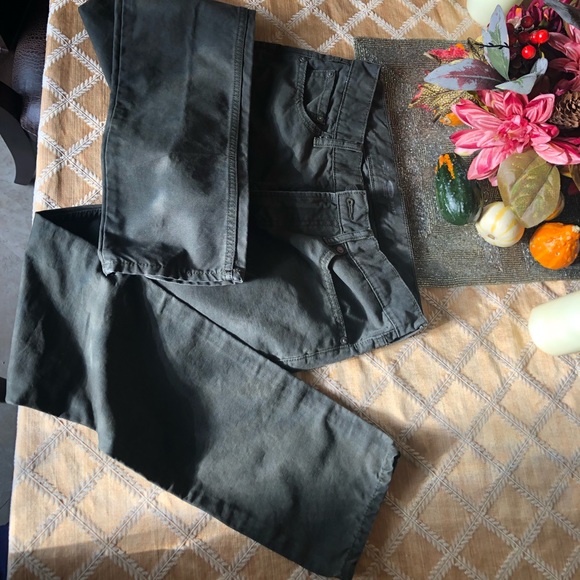 🌸Buy 2 for $10🌸 Dark hunter green jeans 30x 32 - Picture 5 of 6